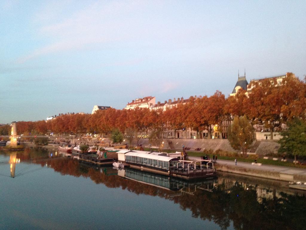 Vieux Lyon Cour Renaissance Apartment Стая снимка
